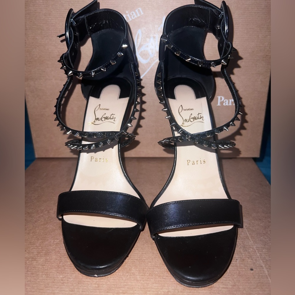 Christian Louboutin Choca Lux
